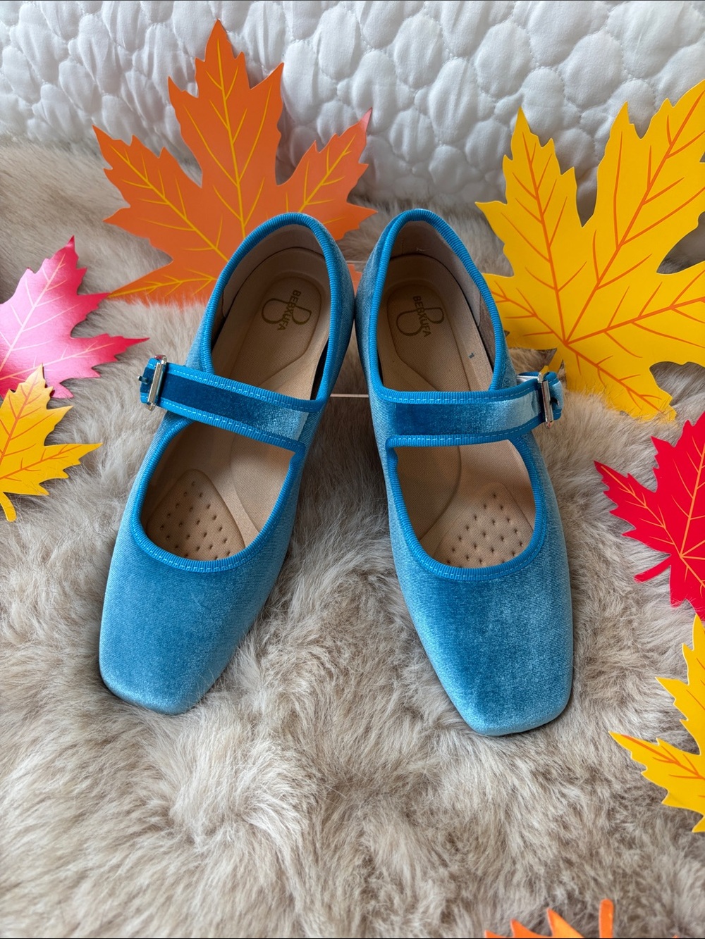 Woman Blue Mary Jane Velvet Shoes